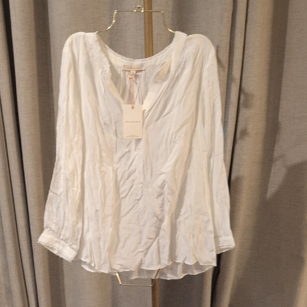 Skies Are Blue Elegant Cream Blouse